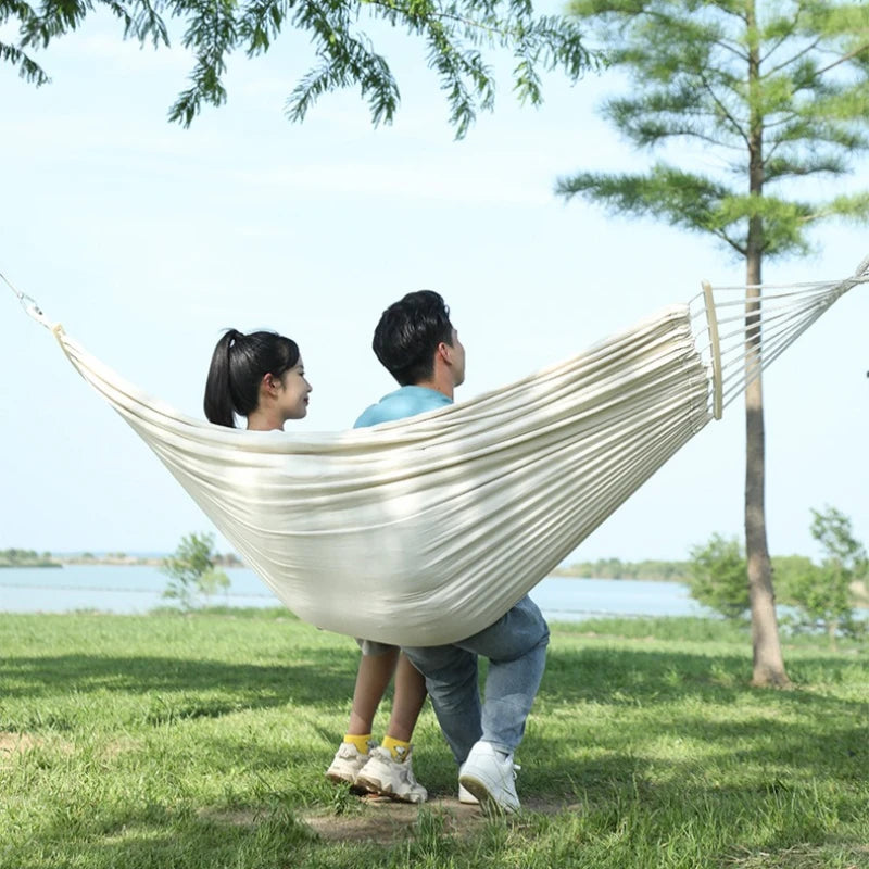 Portable Camping Hammock Outdoor Swing Anti-Tip Travel Hanging Bed Lightweight Nylon Hammock for Camping Hiking Garden