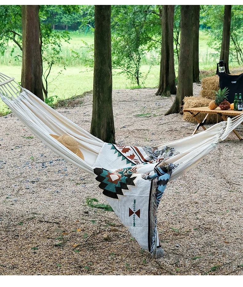 Portable Camping Hammock Outdoor Swing Anti-Tip Travel Hanging Bed Lightweight Nylon Hammock for Camping Hiking Garden