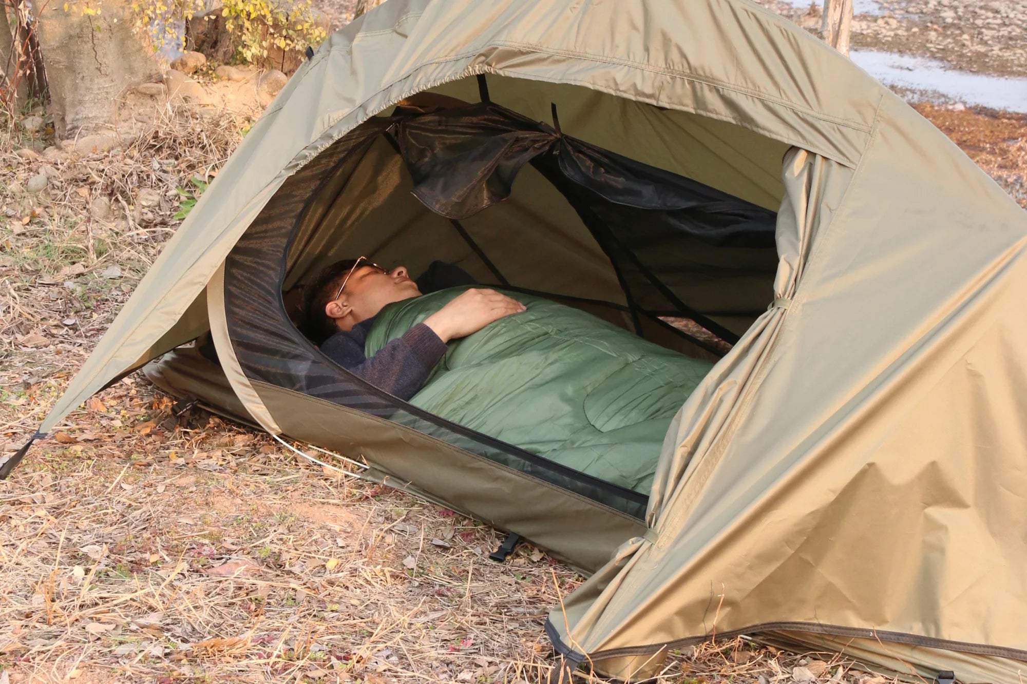 Tent Folding Bed Sunshade Tourism Outdoor Camping Hiking Mountaineering Outdoor Camping Single Tactical Tent Rainproof Boat