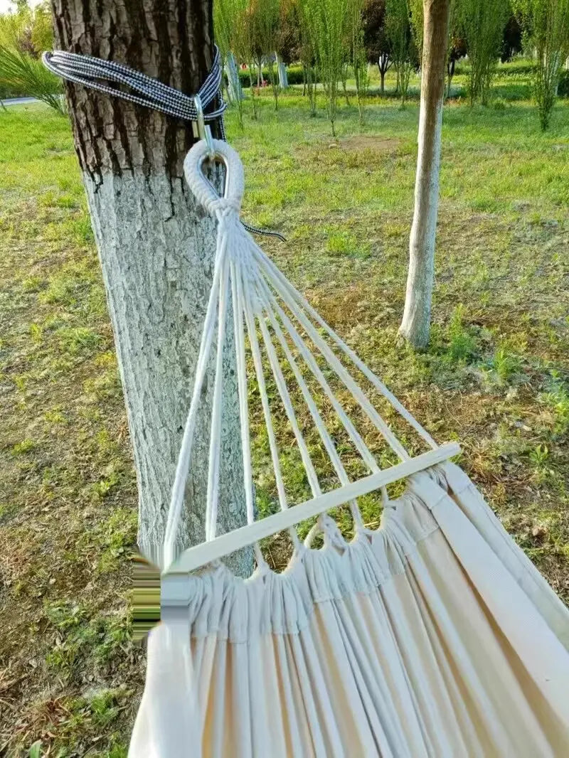 Portable Camping Hammock Outdoor Swing Anti-Tip Travel Hanging Bed Lightweight Nylon Hammock for Camping Hiking Garden